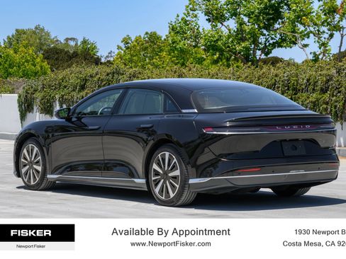 Used 2024 Lucid Air Touring AWD/4WD image 5