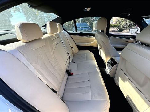 Used 2023 BMW 530e w/ Convenience Package RWD image 26