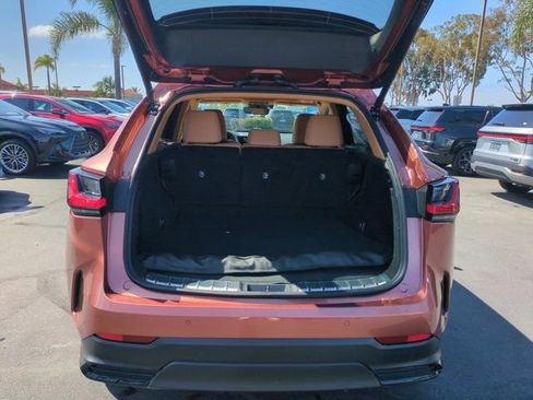 New 2026 Lexus NX 350 AWD image 21