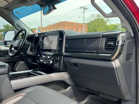 Used 2024 Ford F250 Lariat w/ Lariat Ultimate Package AWD/4WD image 20