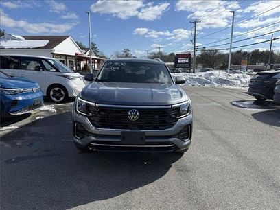 Used 2025 Volkswagen Atlas SEL Premium R-Line