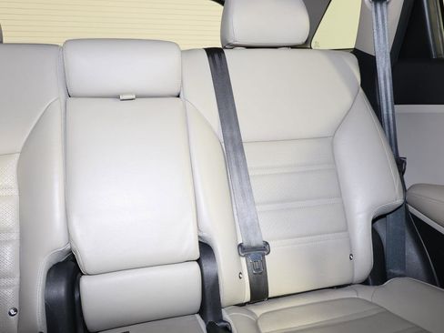 Used 2017 Kia Sorento FWD w/ LX Convenience Package image 14