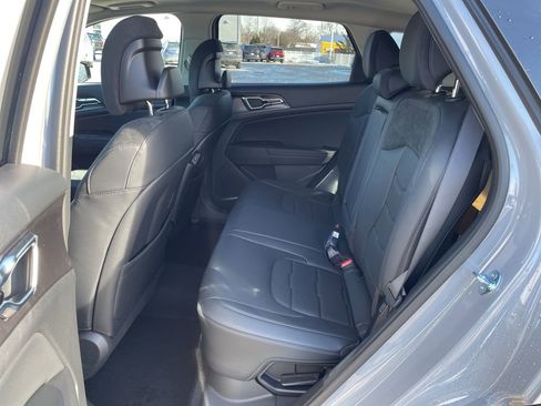 New 2026 Kia Sportage SX Prestige image 11