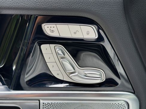 Used 2021 Mercedes-Benz G 550 image 18