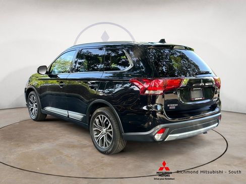 Used 2016 Mitsubishi Outlander GT AWD/4WD image 5