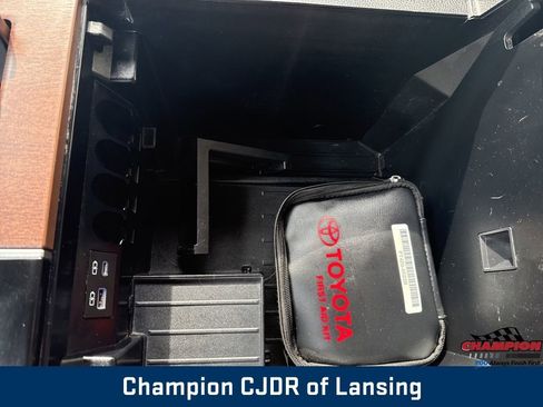 Used 2022 Toyota Tundra Capstone image 31