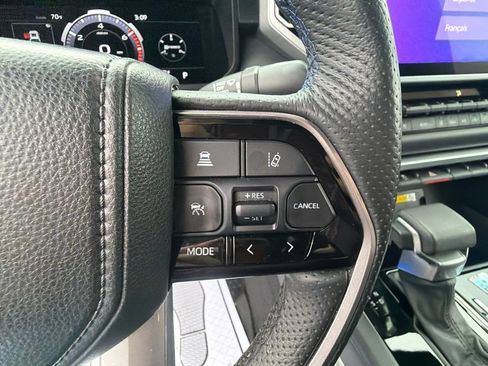Used 2023 Toyota Tundra Platinum AWD/4WD image 42