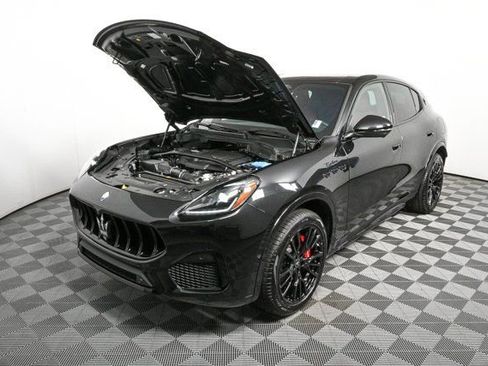 New 2025 Maserati Grecale Modena image 36