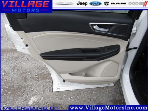 Used 2022 Ford Edge Titanium w/ Equipment Group 301A image 17