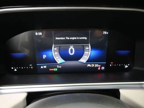 New 2026 Volkswagen Taos SE image 32