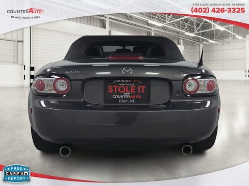 Used 2006 MAZDA MX-5 Miata Sport w/ Suspension Pkg image 4