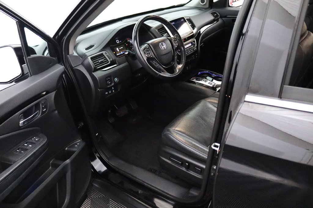 Used 2017 Honda Pilot Elite image 17