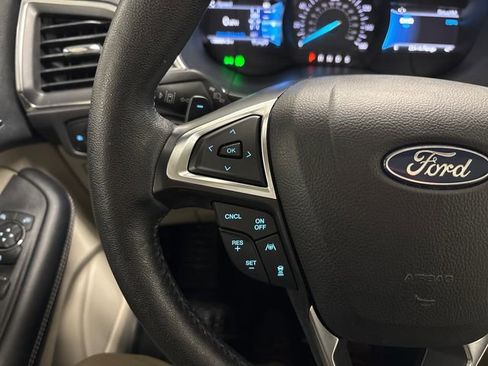 Used 2021 Ford Edge Titanium w/ Class II Trailer Tow Package image 52