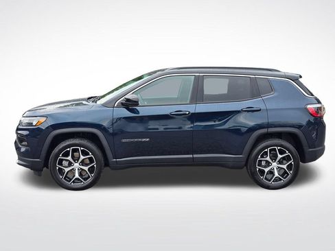 Used 2024 Jeep Compass Limited AWD/4WD image 15