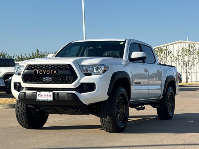 Used 2023 Toyota Tacoma 4x4 Double Cab w/ Trail Edition image 3