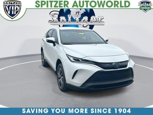 Used 2023 Toyota Venza LE AWD/4WD image 2