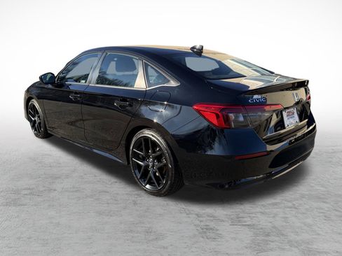 Used 2024 Honda Civic Sport image 4