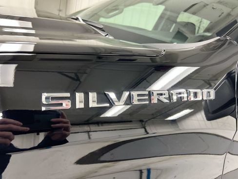 Used 2024 Chevrolet Silverado 1500 Custom AWD/4WD image 26