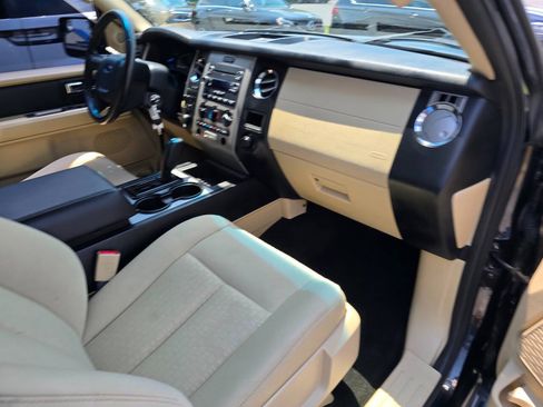 Used 2016 Ford Expedition XL AWD/4WD image 28
