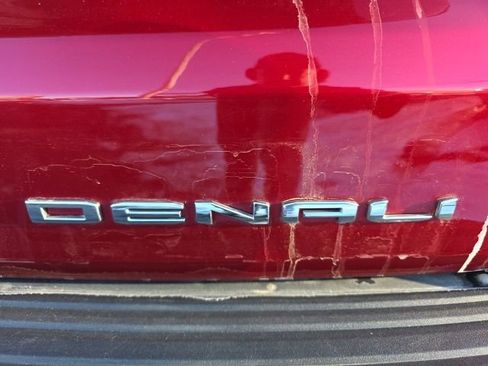 Used 2023 GMC Yukon Denali Ultimate image 35