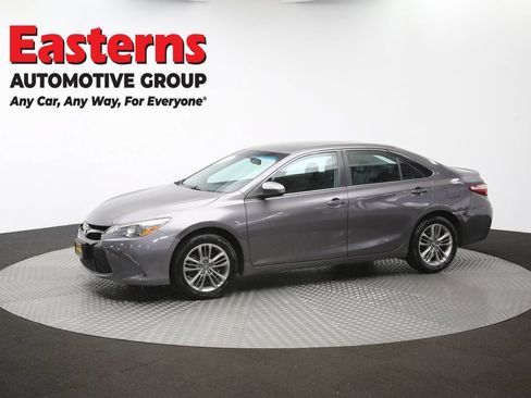 Used 2016 Toyota Camry SE FWD image 57