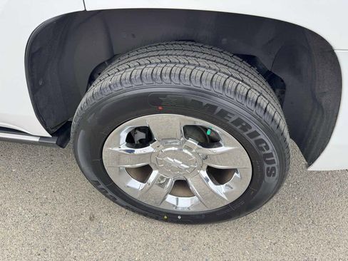 Used 2015 Chevrolet Tahoe LTZ image 40