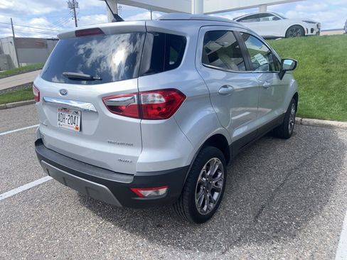 Used 2018 Ford EcoSport Titanium w/ Titanium Cold Weather Package image 4