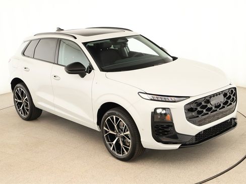 New 2026 Audi Q3 quattro 2.0T image 30