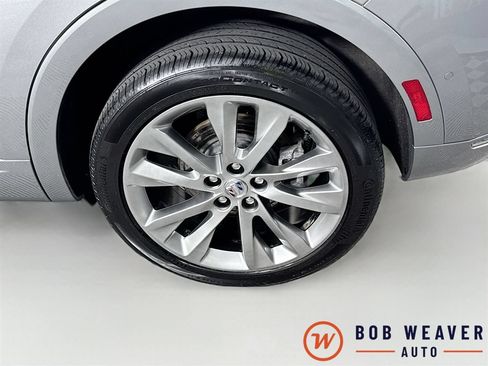 Used 2023 Buick Envision Avenir AWD/4WD image 38