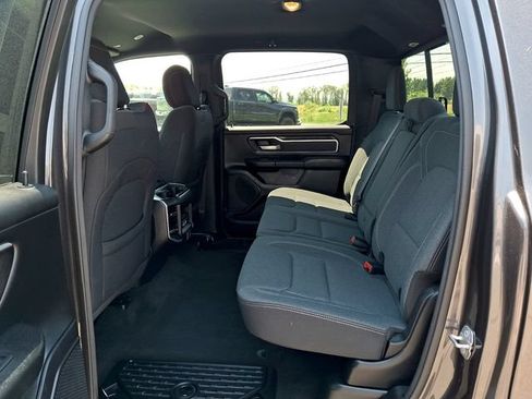 Used 2022 RAM 1500 Big Horn AWD/4WD image 10