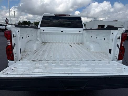 Used 2023 Chevrolet Silverado 2500 LT AWD/4WD image 27