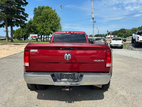 Used 2015 RAM 3500 Tradesman w/ Chrome Appearance Group AWD/4WD image 4