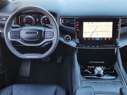 Used 2024 Jeep Wagoneer L Series II w/ Flexible Seating Group image 26