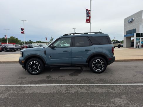 Used 2023 Ford Bronco Sport Outer Banks w/ Tech Package AWD/4WD image 5