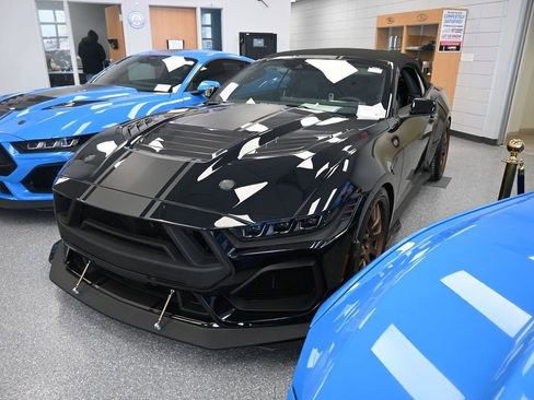 New 2025 Ford Mustang GT Premium w/ GT Performance Package image 4