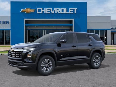 New 2026 Chevrolet Equinox LT FWD image 2