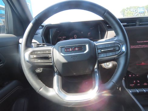 Used 2026 GMC Terrain Elevation FWD image 17