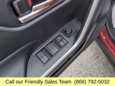 Used 2022 Toyota RAV4 XLE image 12