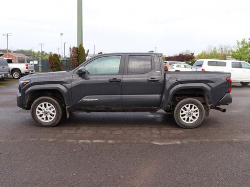 Used 2024 Toyota Tacoma SR5 RWD image 8