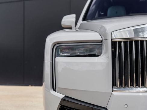 New 2026 Rolls-Royce Cullinan image 19