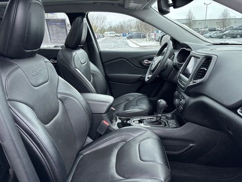 Used 2023 Jeep Cherokee Altitude Lux w/ Lux Elite Package image 26