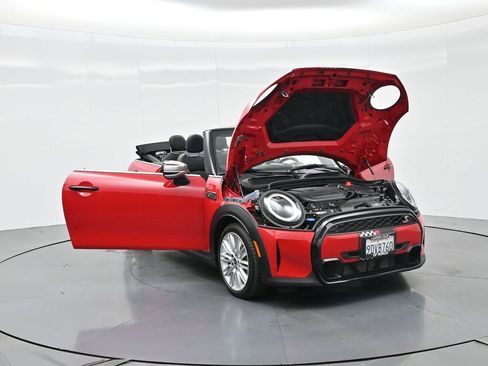 Used 2023 MINI Cooper S image 36