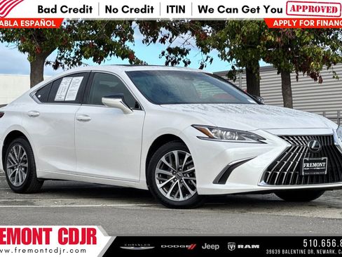 Used 2022 Lexus ES 250 w/ Accessory Package 2 AWD/4WD image 1
