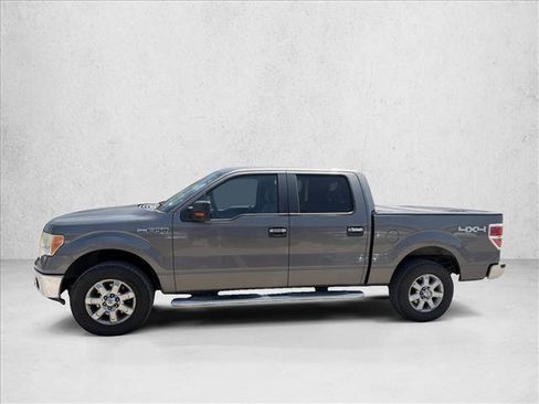 Used 2013 Ford F150 XLT w/ XLT Chrome Pkg AWD/4WD image 2
