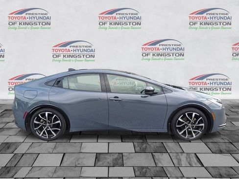 Certified 2023 Toyota Prius Prime FWD image 2