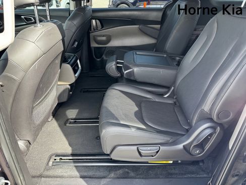 New 2026 Kia Carnival image 12