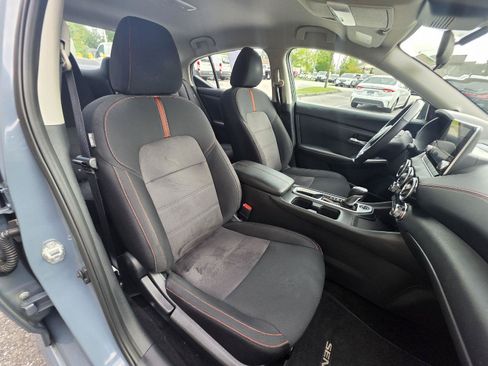 Used 2024 Nissan Sentra SR FWD image 16