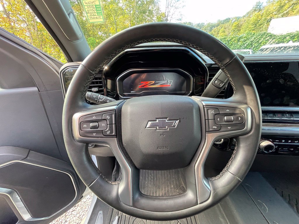 Used 2024 Chevrolet Silverado 1500 RST AWD/4WD image 14