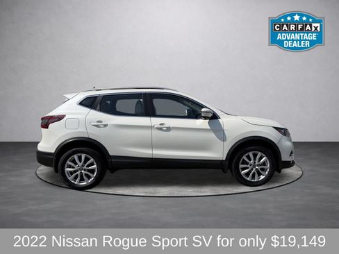 Used 2022 Nissan Rogue Sport SV w/ Technology Package AWD/4WD image 2