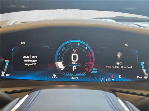 Used 2026 Chevrolet Corvette Z06 w/ Z07 Performance Package RWD image 11